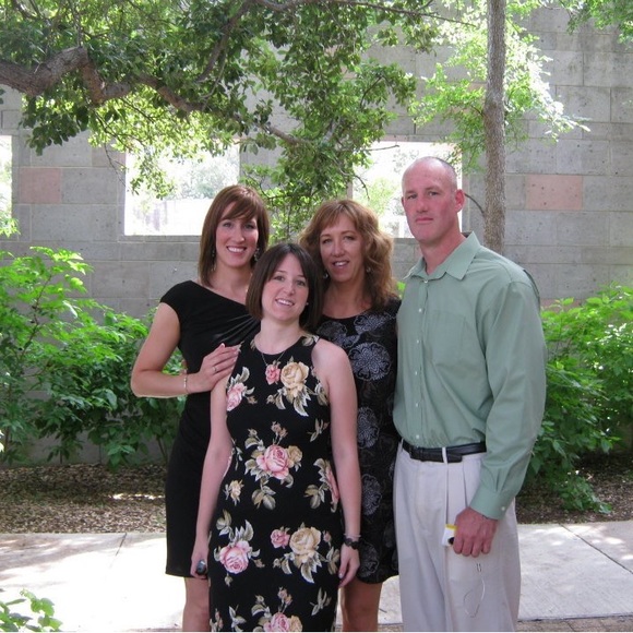 Meet your Posher, Bridget - Picture 7 of 7